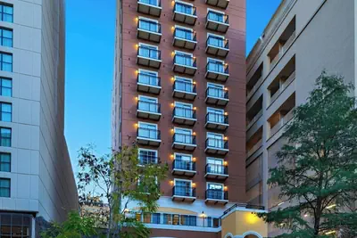 Photo 2 - Courtyard Marriott Riverwalk