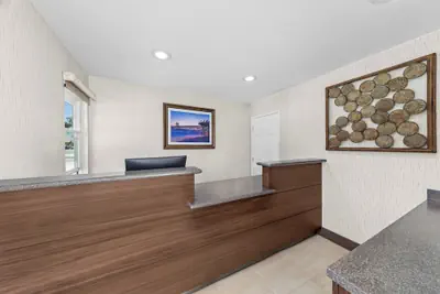 Photo 3 - Hotel Miramar