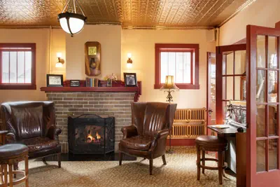Photo 2 - Chamberlin Inn Cody