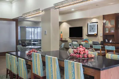 Photo 3 - Hampton Inn & Suites Little Rock-Downtown