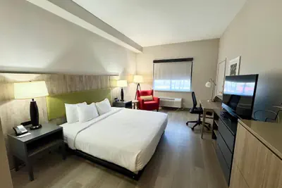 Photo 5 - Country Inn & Suites by Radisson, Port Charlotte, FL
