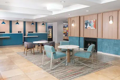 Photo 4 - Homewood Suites by Hilton Tampa Airport - Westshore