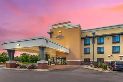 Photo 2 - Comfort Suites Longmont