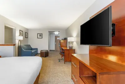 Photo 5 - Comfort Suites Longmont