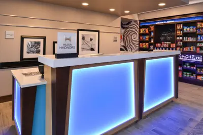 Photo 3 - Hampton Inn & Suites Cincinnati-Mason