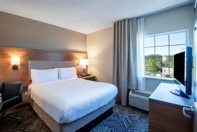 Photo 4 - Candlewood Suites Manassas by IHG