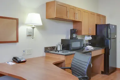 Photo 3 - Candlewood Suites Richmond Airport by IHG