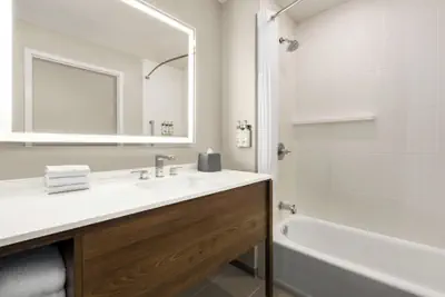 Photo 4 - Staybridge Suites Williamsville Buffalo by IHG