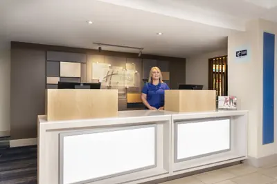 Photo 3 - Holiday Inn Express Hotel & Suites Durant by IHG