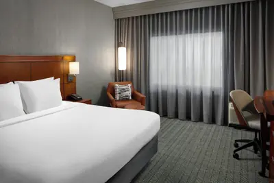 Photo 5 - Courtyard Marriott Waldorf