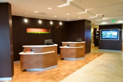 Photo 2 - Courtyard Marriott Waldorf