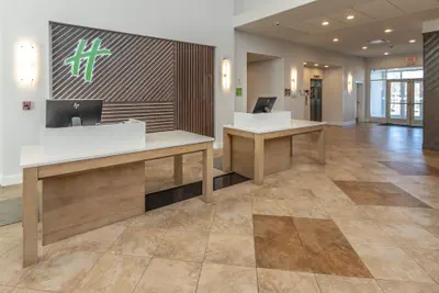 Photo 3 - Holiday Inn & Suites Memphis - Wolfchase Galleria​ by IHG