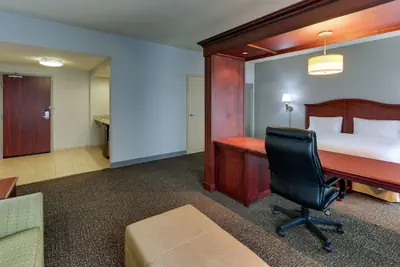 Photo 3 - Hampton Inn & Suites Indianapolis-Airport