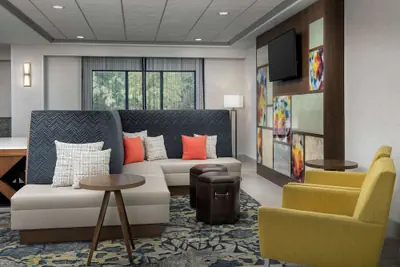 Photo 3 - Hampton Inn Duncan