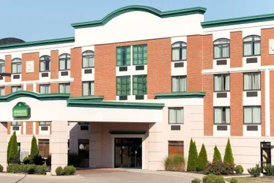 Photo 2 - Wingate by Wyndham Dayton - Fairborn