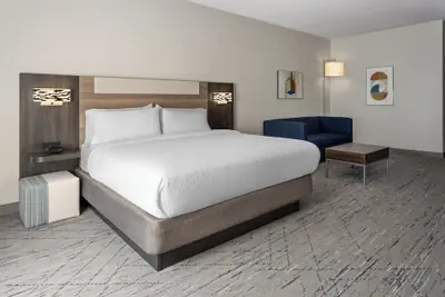 Photo 2 - Holiday Inn Express & Suites Meriden by IHG