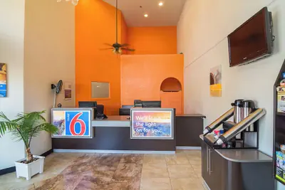 Photo 4 - Motel 6 Chandler, AZ