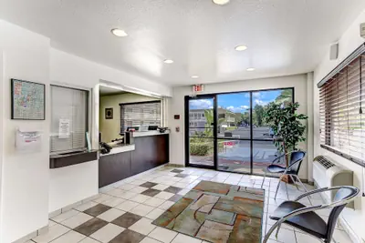 Photo 4 - Studio 6 Extended Stay - Kissimmee, FL - Orlando