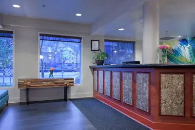 Photo 4 - The Belltown Inn
