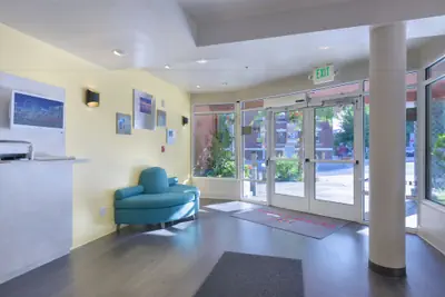 Photo 3 - The Belltown Inn