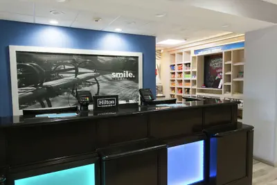 Photo 5 - Hampton Inn & Suites Ankeny