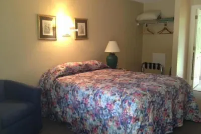 Photo 5 - Attitash Motel