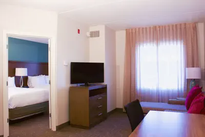 Photo 4 - Staybridge Suites Chattanooga at Hamilton Place by IHG