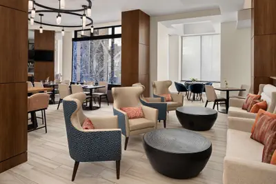 Photo 3 - Hilton Garden Inn Minneapolis Downtown