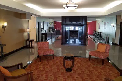 Photo 3 - La Quinta Inn & Suites by Wyndham Atlanta-Union City