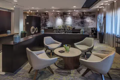 Photo 2 - Courtyard by Marriott Miami West/ FL Turnpike