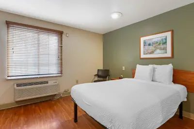 Photo 5 - Extended Stay America Select Suites - Indianapolis - Greenwood