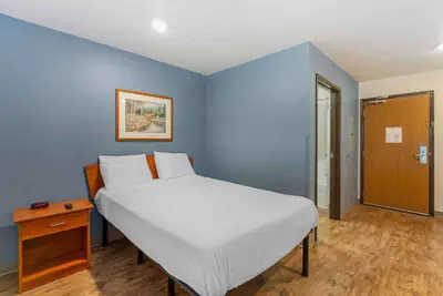 Photo 4 - Extended Stay America Select Suites - Akron - South