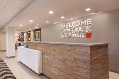 Photo 5 - Hampton Inn & Suites Cleveland Mentor