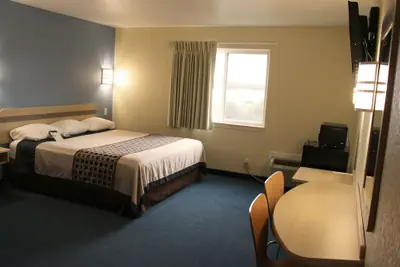 Photo 5 - Wine Country Inn