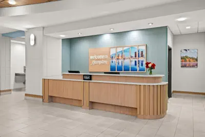 Photo 4 - Hampton Inn & Suites Detroit-Canton