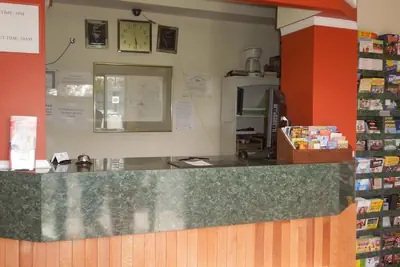 Photo 4 - Value Inn