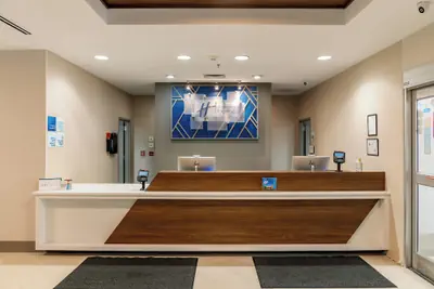 Photo 3 - Holiday Inn Express Hotel & Suites Raleigh SW NC State by IHG