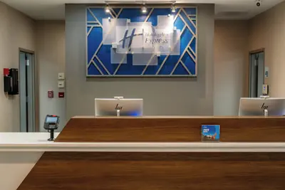 Photo 4 - Holiday Inn Express Hotel & Suites Raleigh SW NC State by IHG