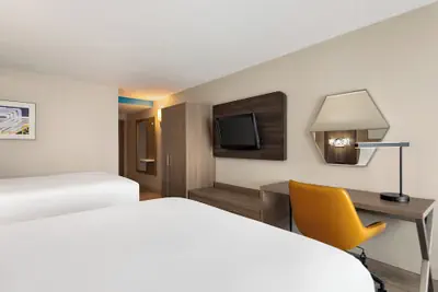 Photo 3 - Holiday Inn Express Hotel & Suites Fredericksburg by IHG