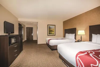 Photo 5 - La Quinta Inn & Suites by Wyndham Ely