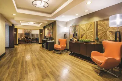 Photo 2 - La Quinta Inn & Suites by Wyndham Ely