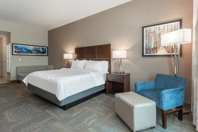 Photo 3 - Holiday Inn Hotel & Suites Jefferson City by IHG