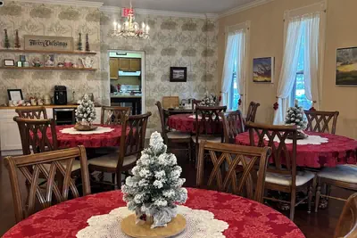 Photo 2 - The Lincoln Short North B&B