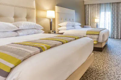 Photo 4 - Drury Inn & Suites Cincinnati Northeast Mason