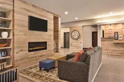 Photo 3 - Country Inn & Suites by Radisson, Byram/Jackson South, MS