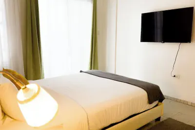 Photo 3 - Aibonito Hotel 202