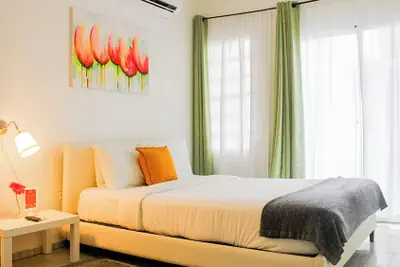 Photo 2 - Aibonito Hotel 202