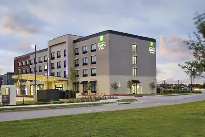 Photo 2 - Holiday Inn Express & Suites Dallas-Frisco NW Toyota Stdm by IHG