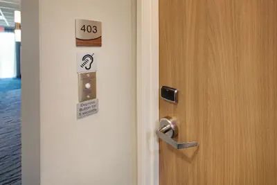 Photo 5 - Fairfield Inn & Suites by Marriott Tampa Wesley Chapel
