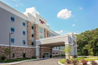 Photo 2 - Hampton Inn Cranbury